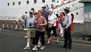 Danang expects thriving tourism year in 2012